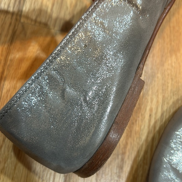 Silver loafers. Please note some of the marks throughout - Picture 6 of 11